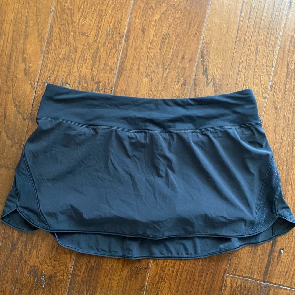 Black Lululemon Tennis Skirt